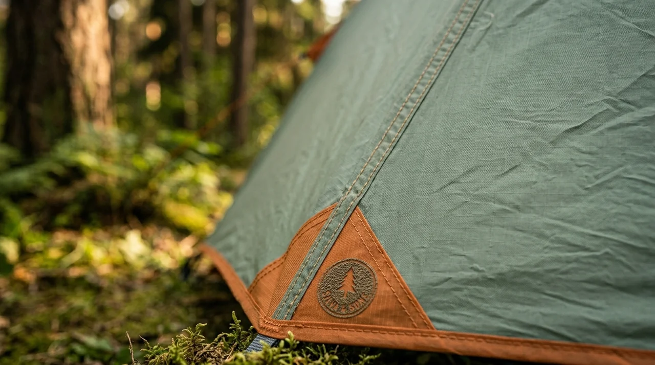 텐트 곰팡이 제거 방법: 손상 없이 깨끗하게 세탁하는 실전 꿀팁