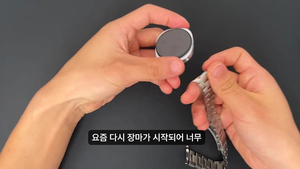 갤럭시워치8 클래식 메탈 스트랩 시계줄 교체 원클릭 밴드 40mm 44mm 46mm 호환 상세 이미지 1