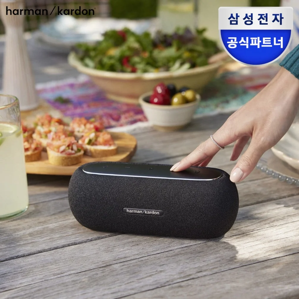 삼성전자 하만카돈 루나 블루투스스피커 휴대용 포터블 캠핑 방수 야외 여행 블랙 상세 이미지 1