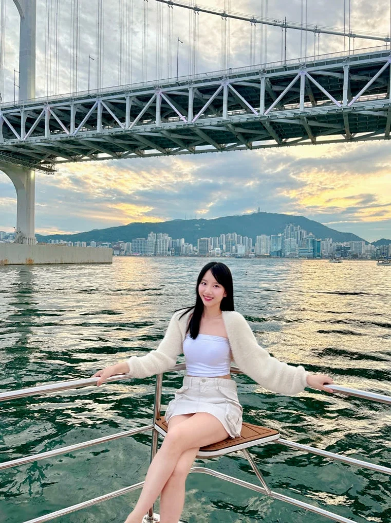 부산요트투어 광안리 해변출발 해운대 더베이101 야경 폭죽 드론쇼 예약 소인 주간 위드요트 상세 이미지 1
