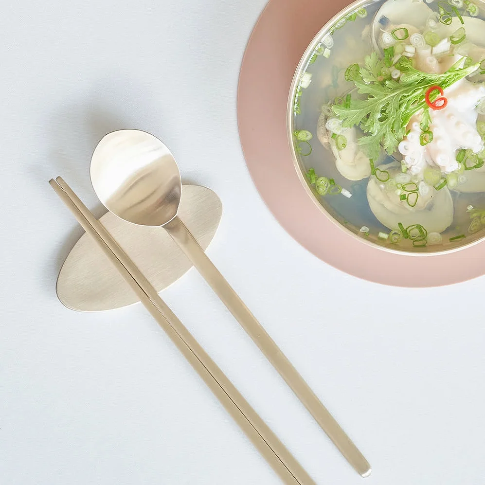 거창유기 수공예 방짜 유기 궁중 수저 1인 세트 혼수 놋수저 예단 외국인 집들이 기념 선물 상세 이미지 2